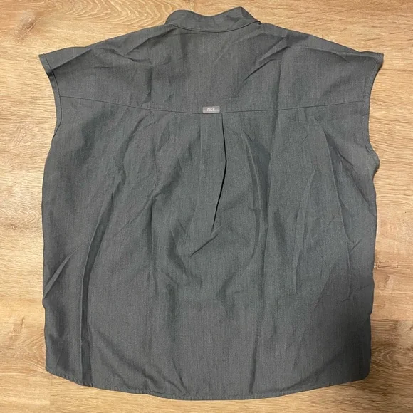 Figs Rafaela Oversized Scrub Top - Picture 5 of 8